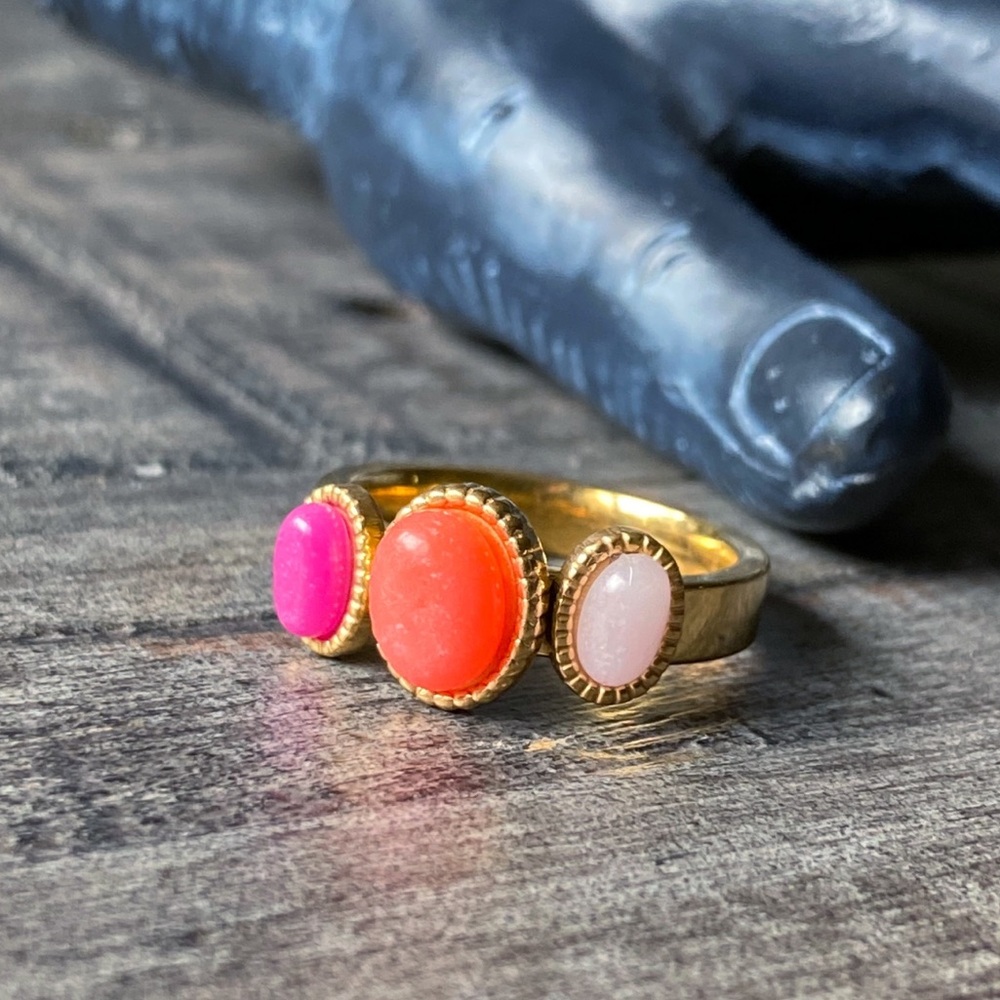 NEW Gold Ring With Multicolored Stone Accents